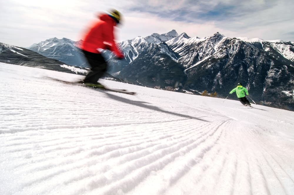 Snow and ski sports