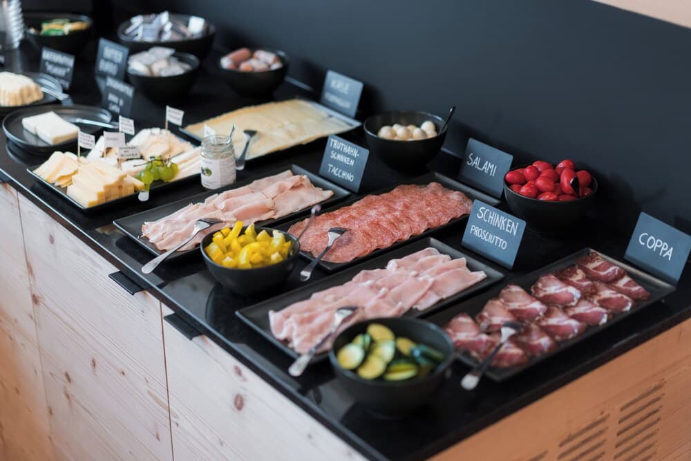 Breakfast buffet