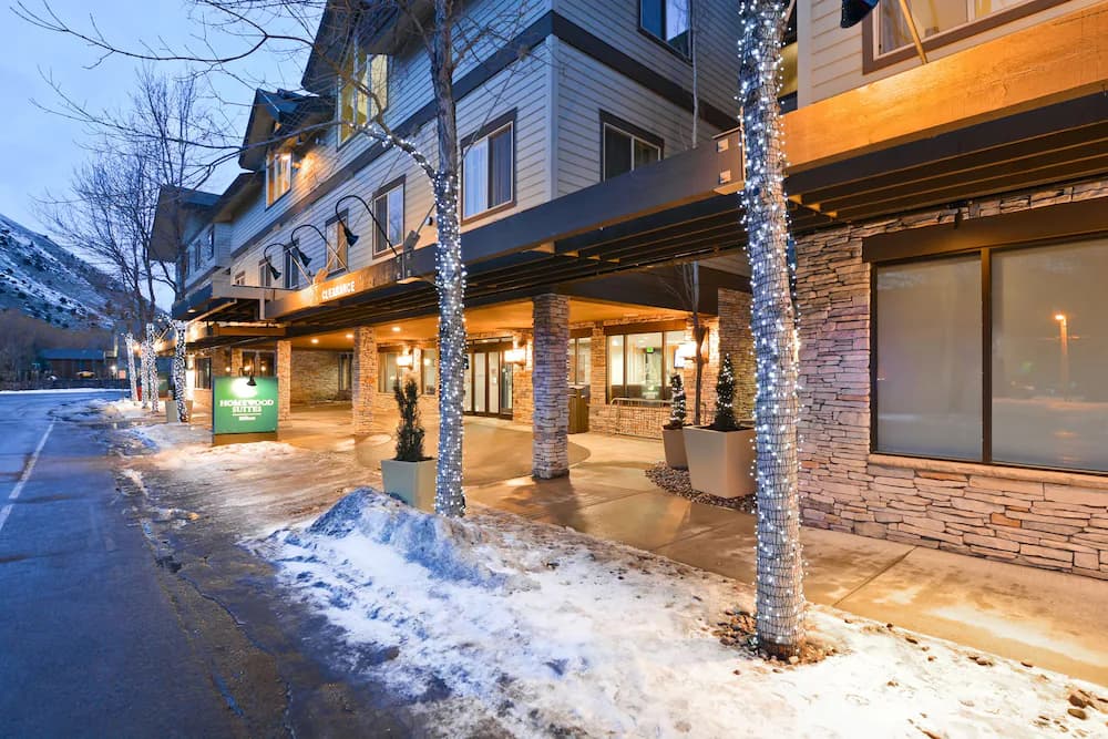 Front of property - evening/night