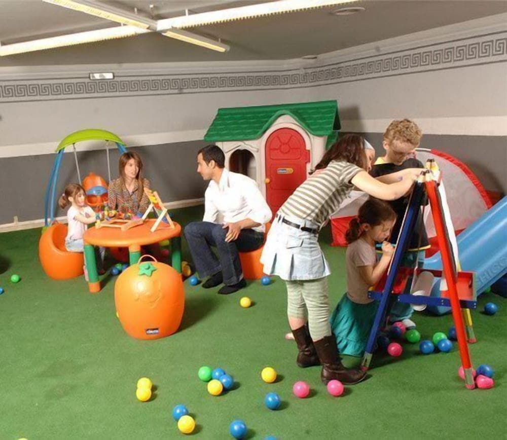 Children's play area - indoor