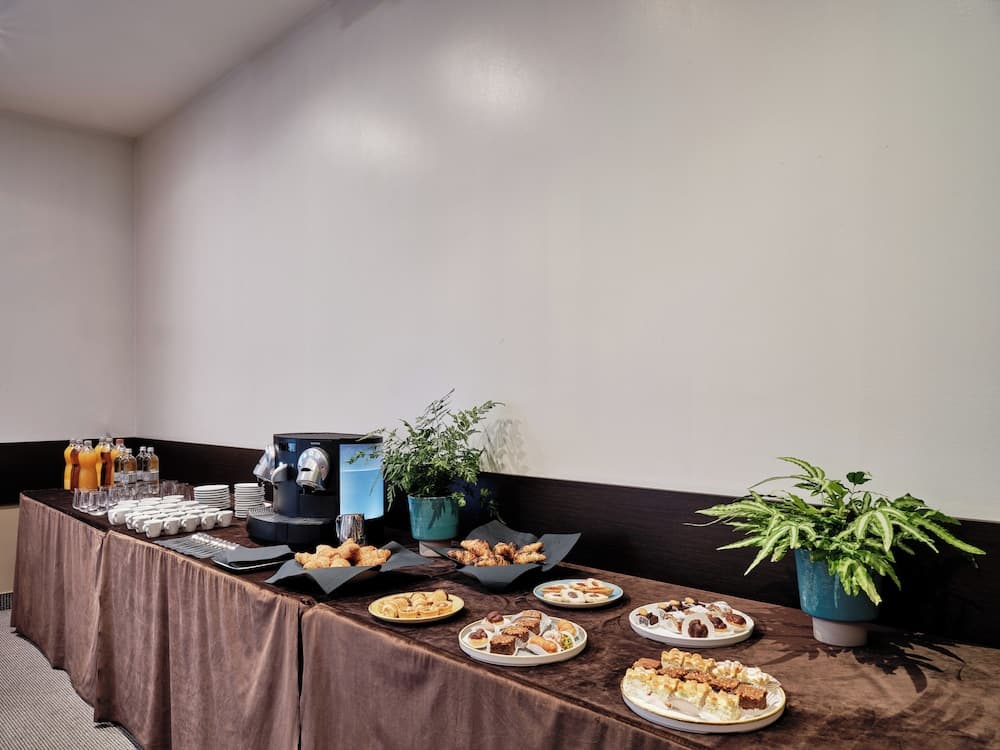 Reception hall