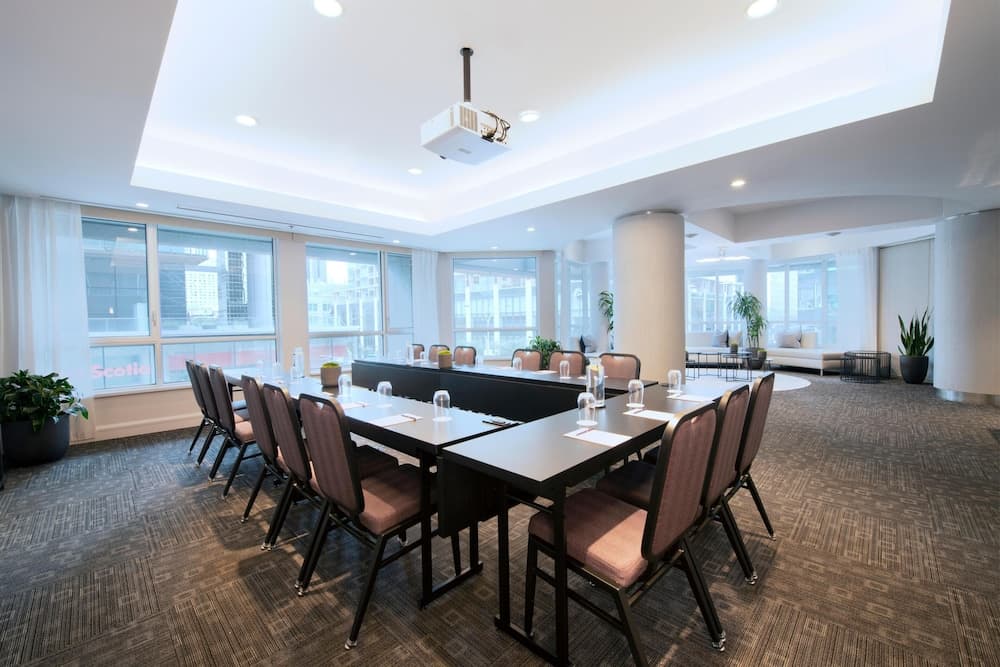 Meeting facility