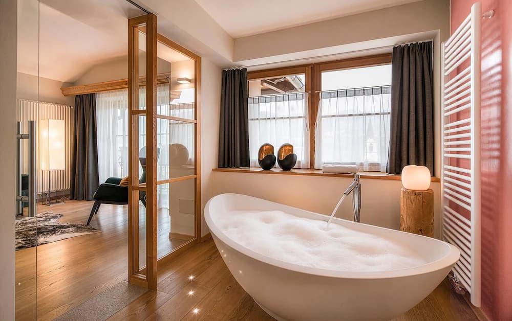Bathroom amenities