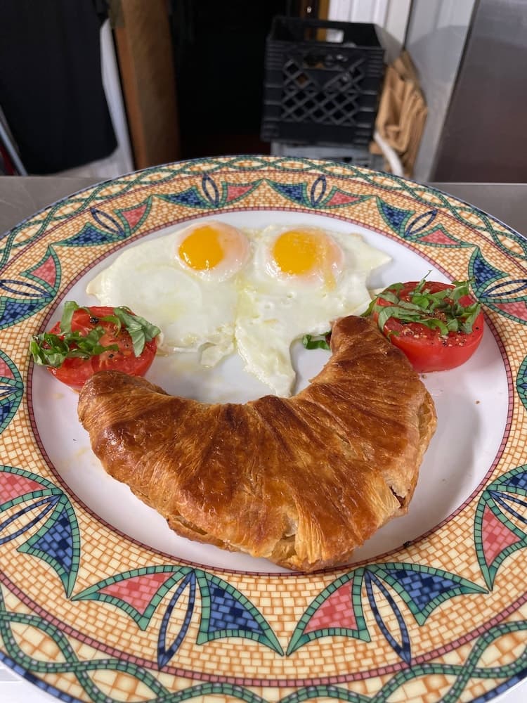 Breakfast meal