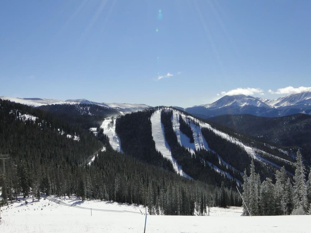 Snow and ski sports