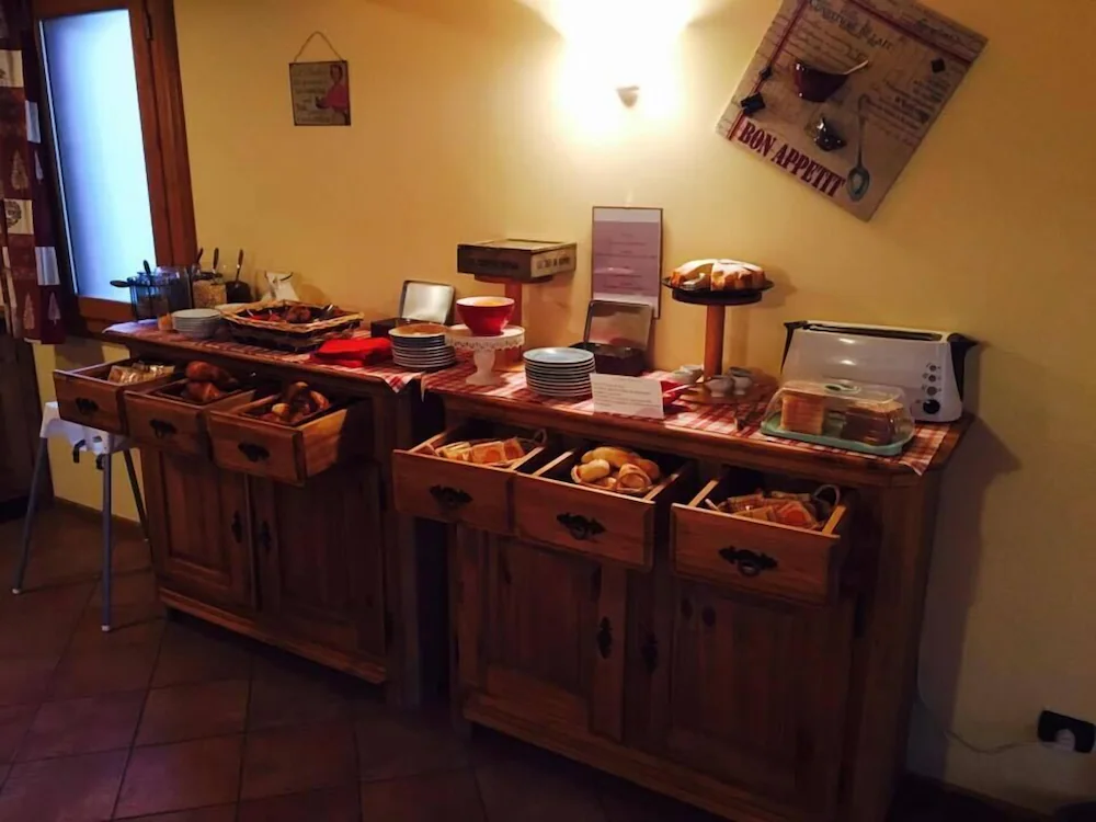 Breakfast buffet