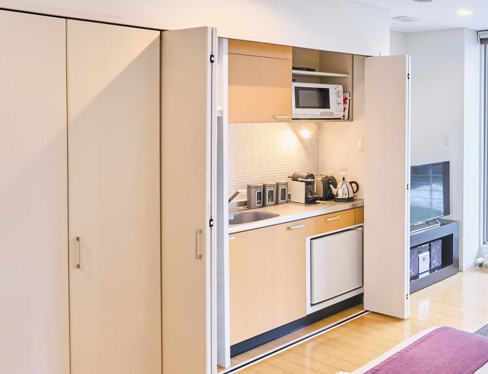 Private kitchenette