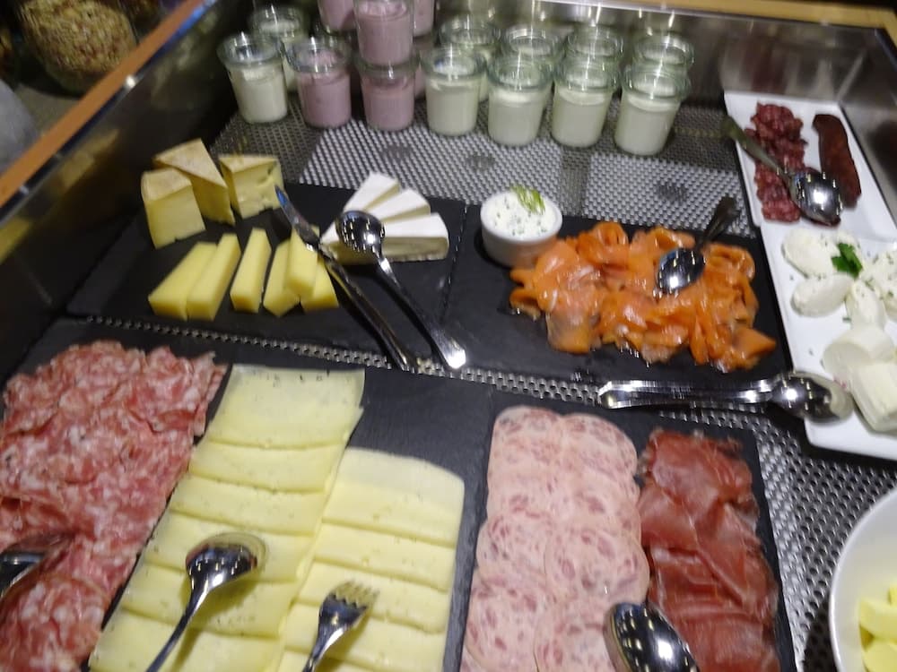 Breakfast buffet