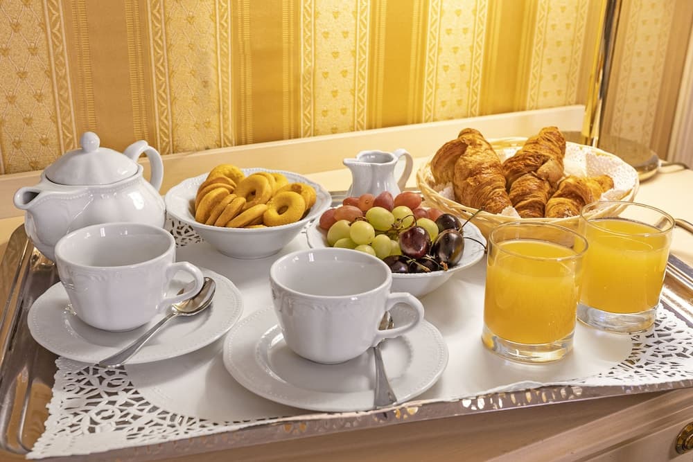 Breakfast meal