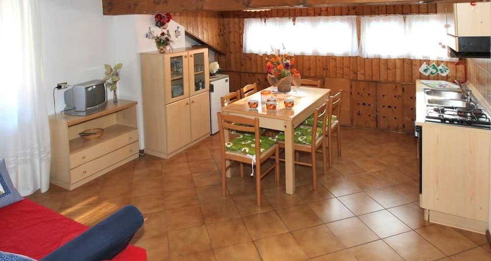 In-room dining