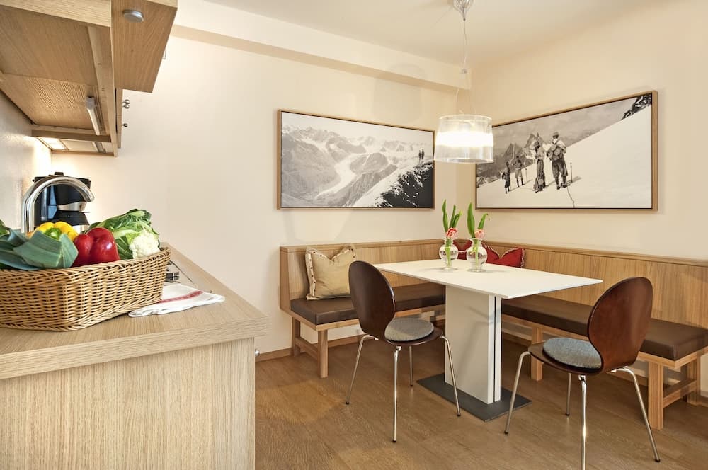 In-room dining
