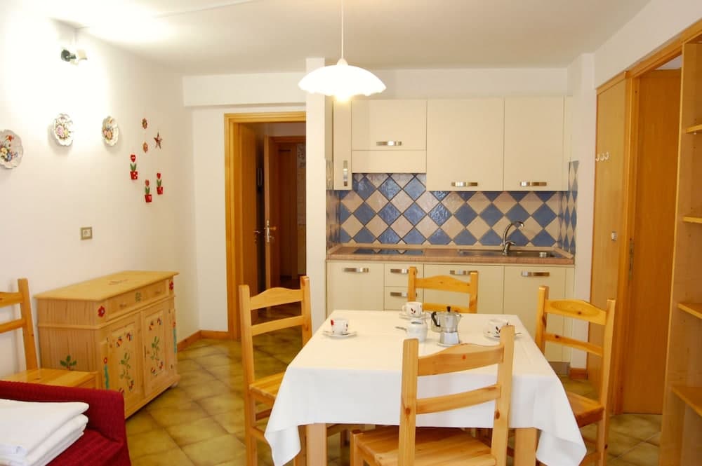In-room dining