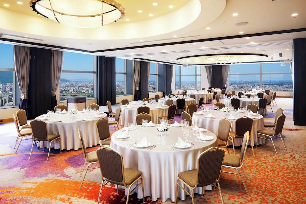 Banquet hall
