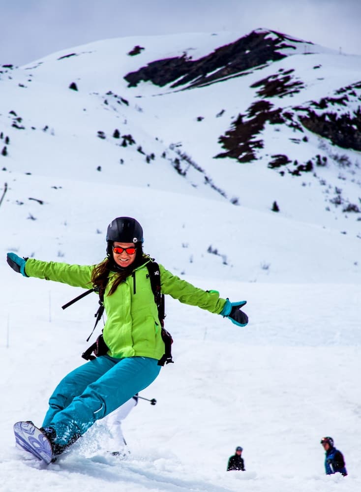 Snow and ski sports