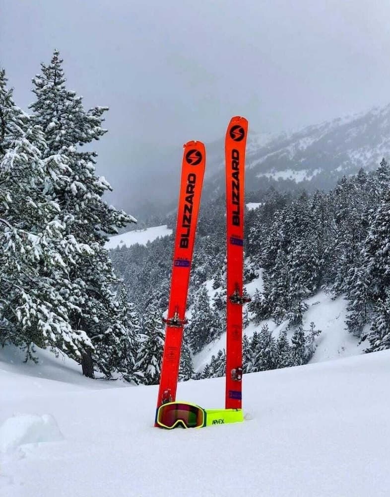 Snow and ski sports