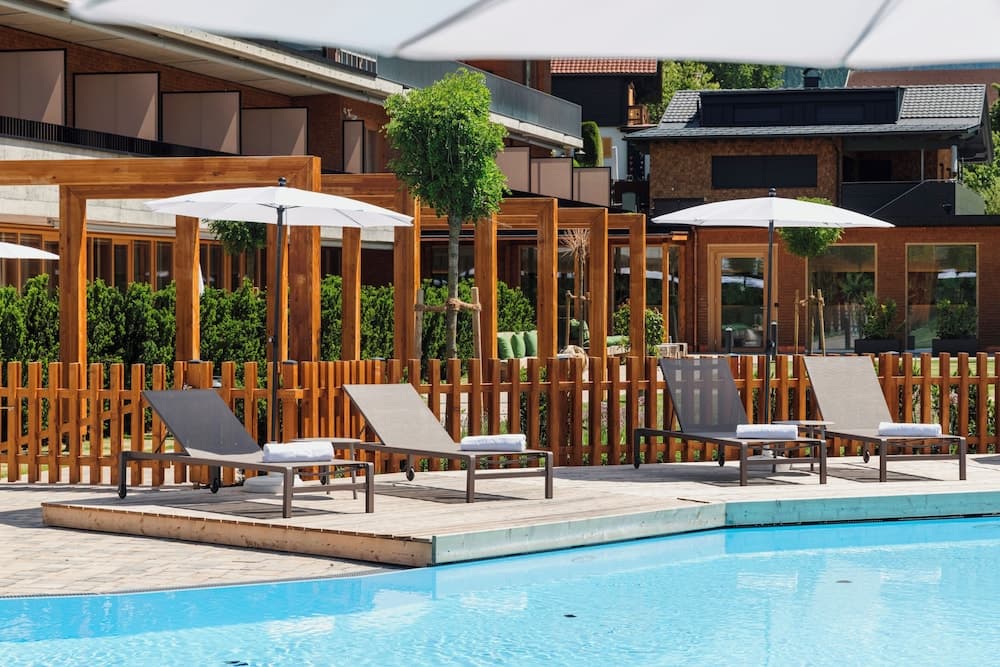 Sundeck