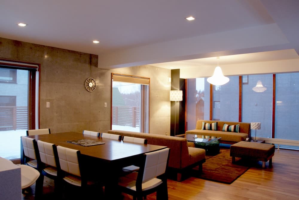 In-room dining