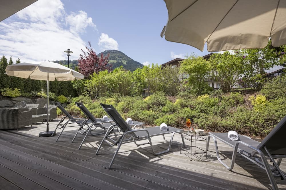 Sundeck