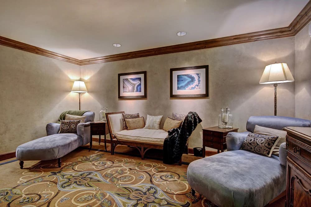 Spa reception