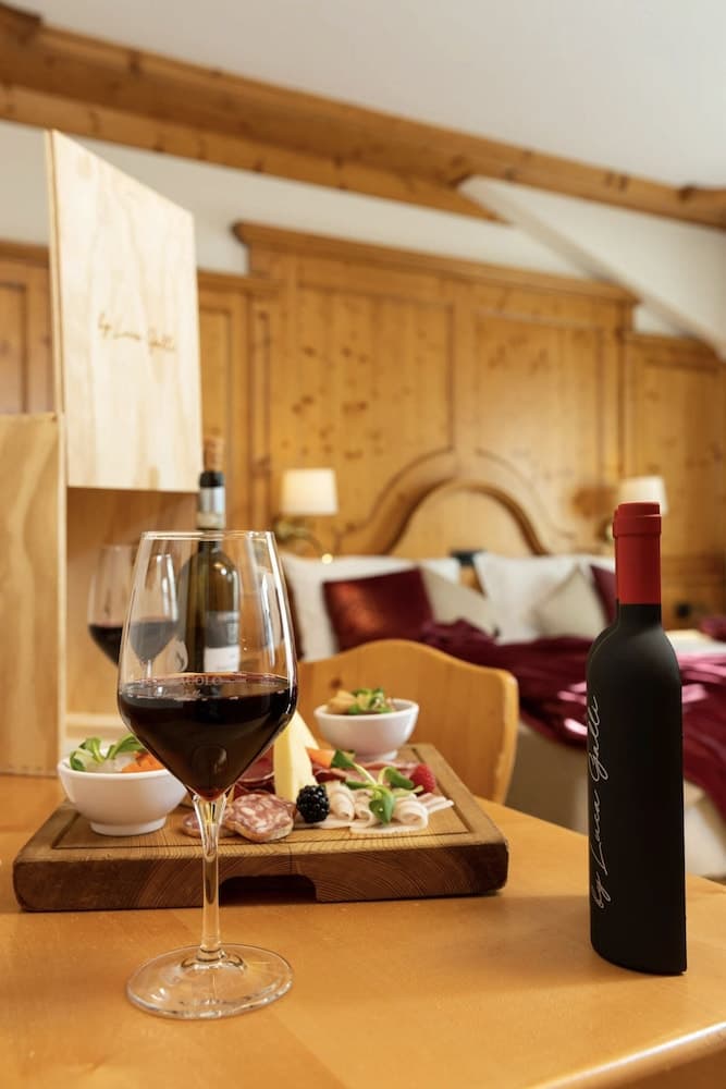 Room service - dining