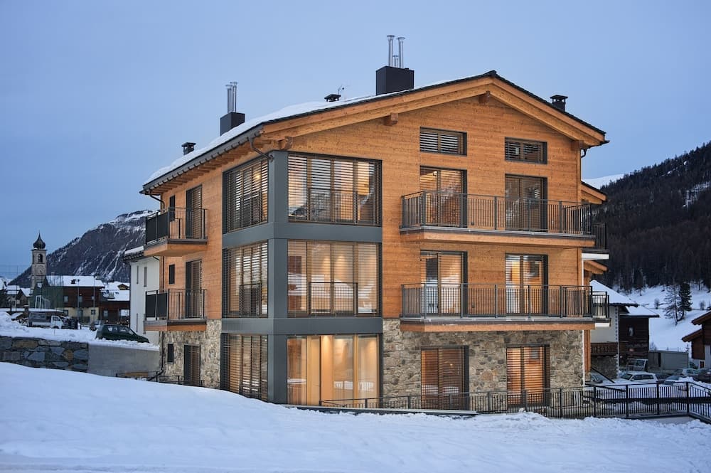 Primary image
