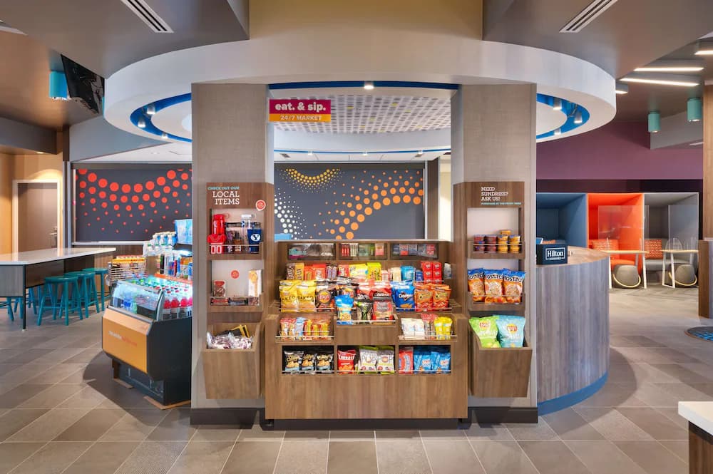 Snack bar