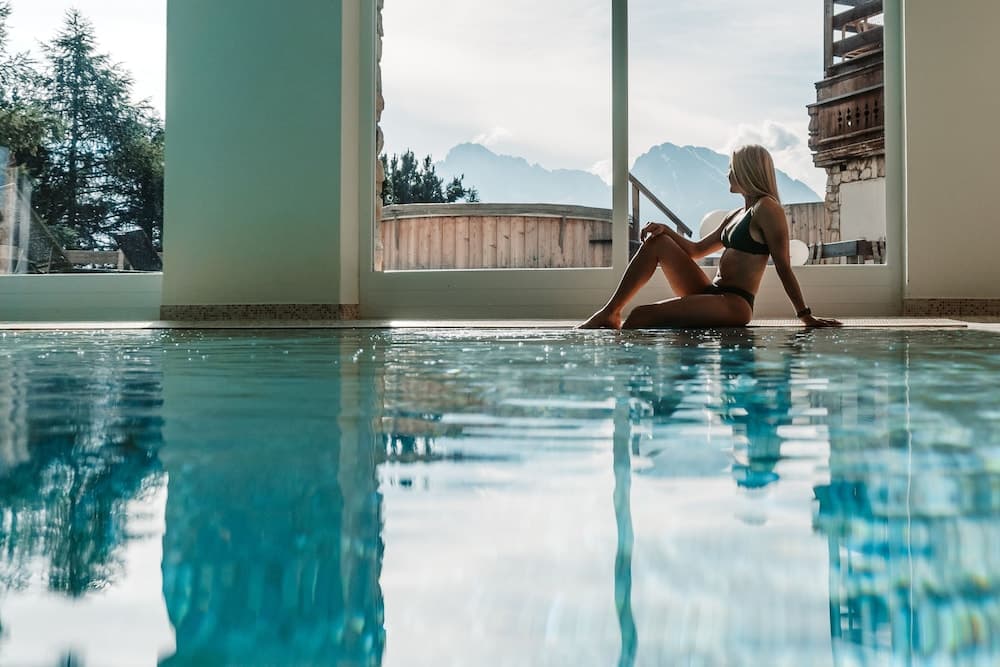 Infinity pool