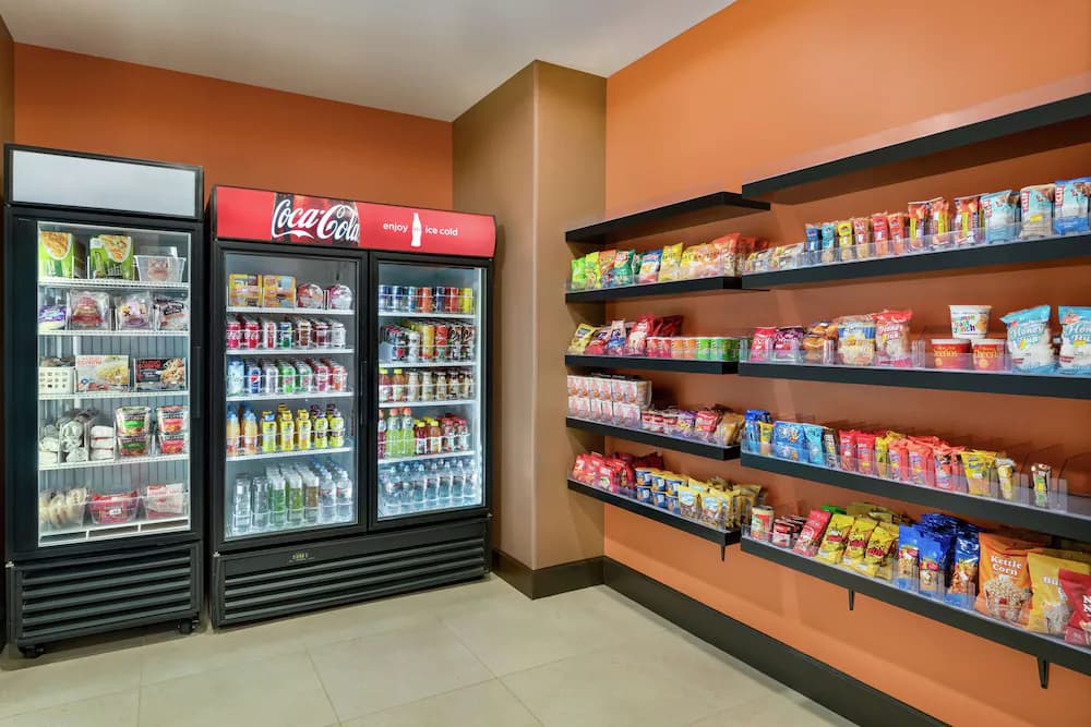 Snack bar
