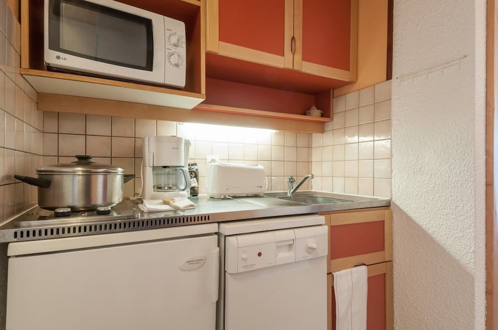 Private kitchenette