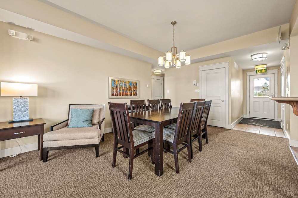 In-room dining