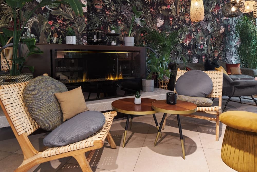 Lobby sitting area
