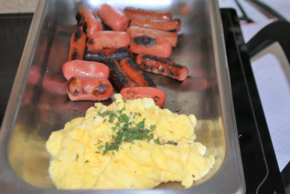 Breakfast buffet