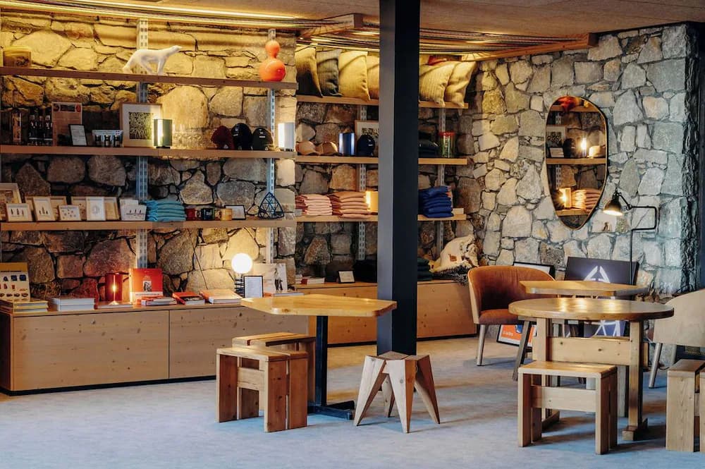 Gift shop