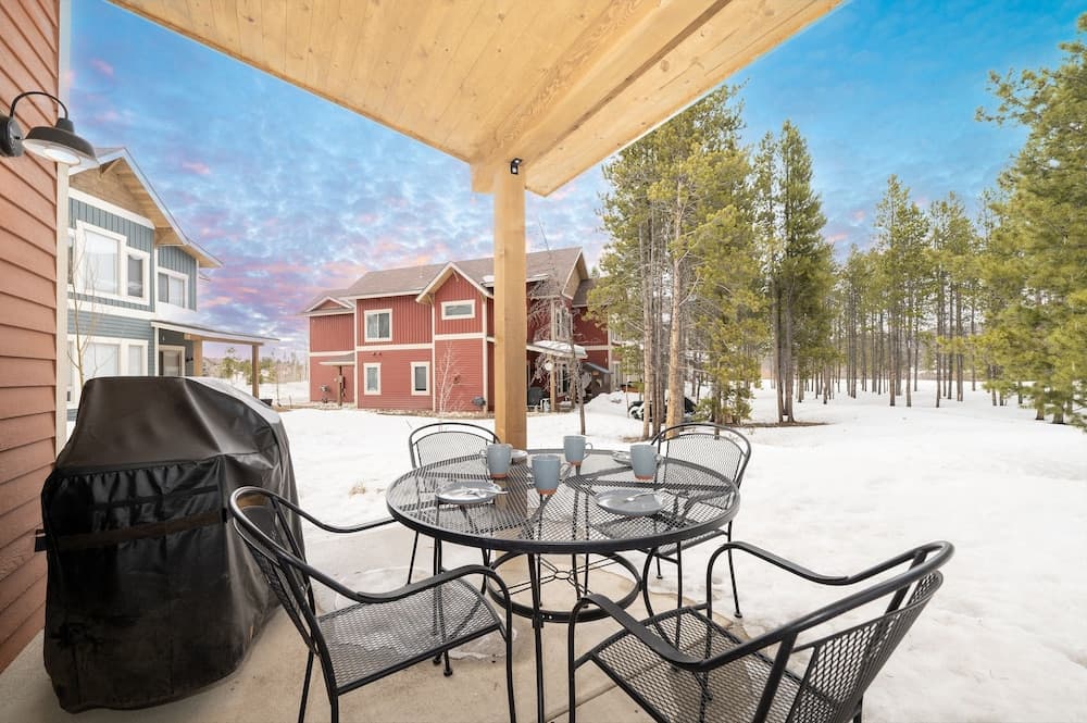 BBQ/picnic area